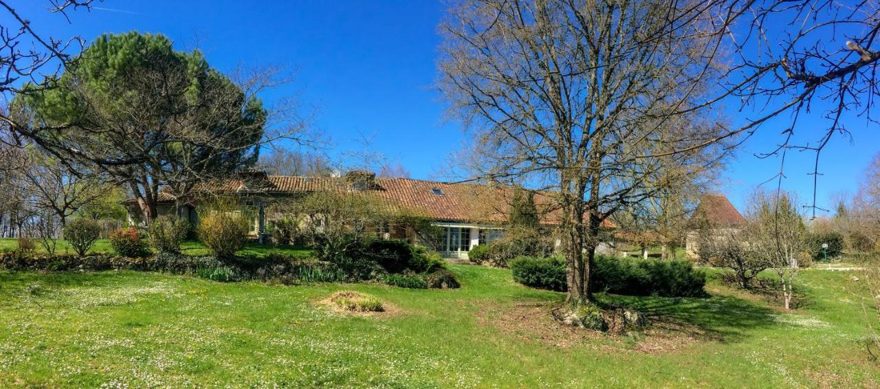 Villa Le Creyssac Saint-Félix-de-Bourdeilles المظهر الخارجي الصورة